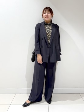 「INDIVI（インディヴィ）の【軽く羽織れる！】ダブルジャケット（テーラードジャケット、グレー系）」を使った、YUUKIさん（レディース・157cm）の夏コーディネート