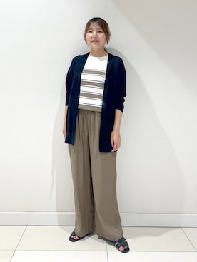 「INDIVI（インディヴィ）の【UVケア／接触冷感】ベーシック着流しカーディガン（カーディガン/ボレロ、ブラック系）」を使った、YUUKIさん（レディース・157cm）の夏コーディネート
