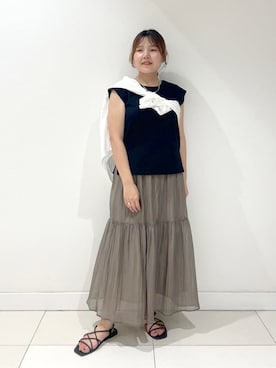 「INDIVI（インディヴィ）の【毎年人気！／フレンチリネン】ベーシックシャツ（シャツ/ブラウス、ホワイト系）」を使った、YUUKIさん（レディース・157cm）の夏コーディネート
