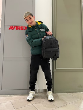「AVIREX（アヴィレックス）のアイテム（ダウンジャケット/コート）」を使った、RENさん（メンズ・181cm）の秋コーディネート