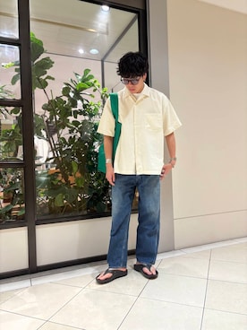 「URBAN RESEARCH（アーバンリサーチ）のアイテム（バッグ）」を使った、おいちゃんさん（メンズ・174cm）の春コーディネート