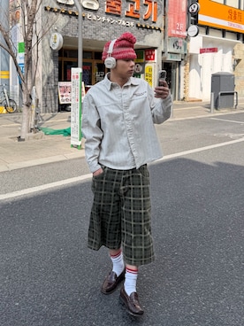 「yuxusのアイテム（シャツ/ブラウス、ホワイト系）」を使った、らいさん（メンズ・165cm）の春コーディネート