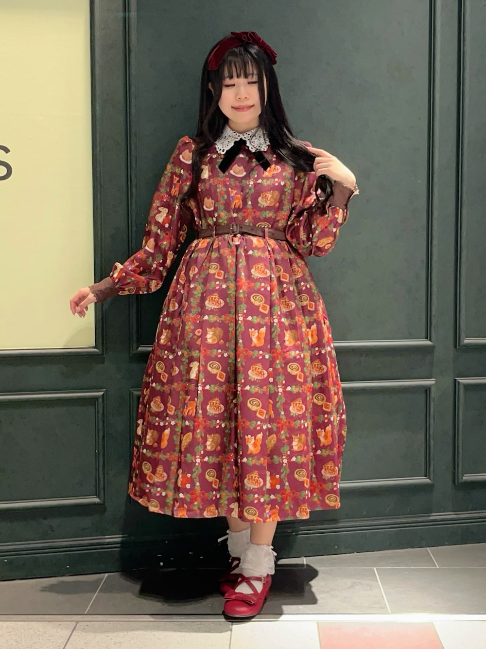 「axes femme、低身長、ロリータ、秋コーデ」｜「axes femme kawaiiの森のケーキ屋さん柄ワンピース（ワンピース、レッド系）」を使った、ぁゅゅさん（レディース・154cm）の秋コーディネートの1枚目の写真