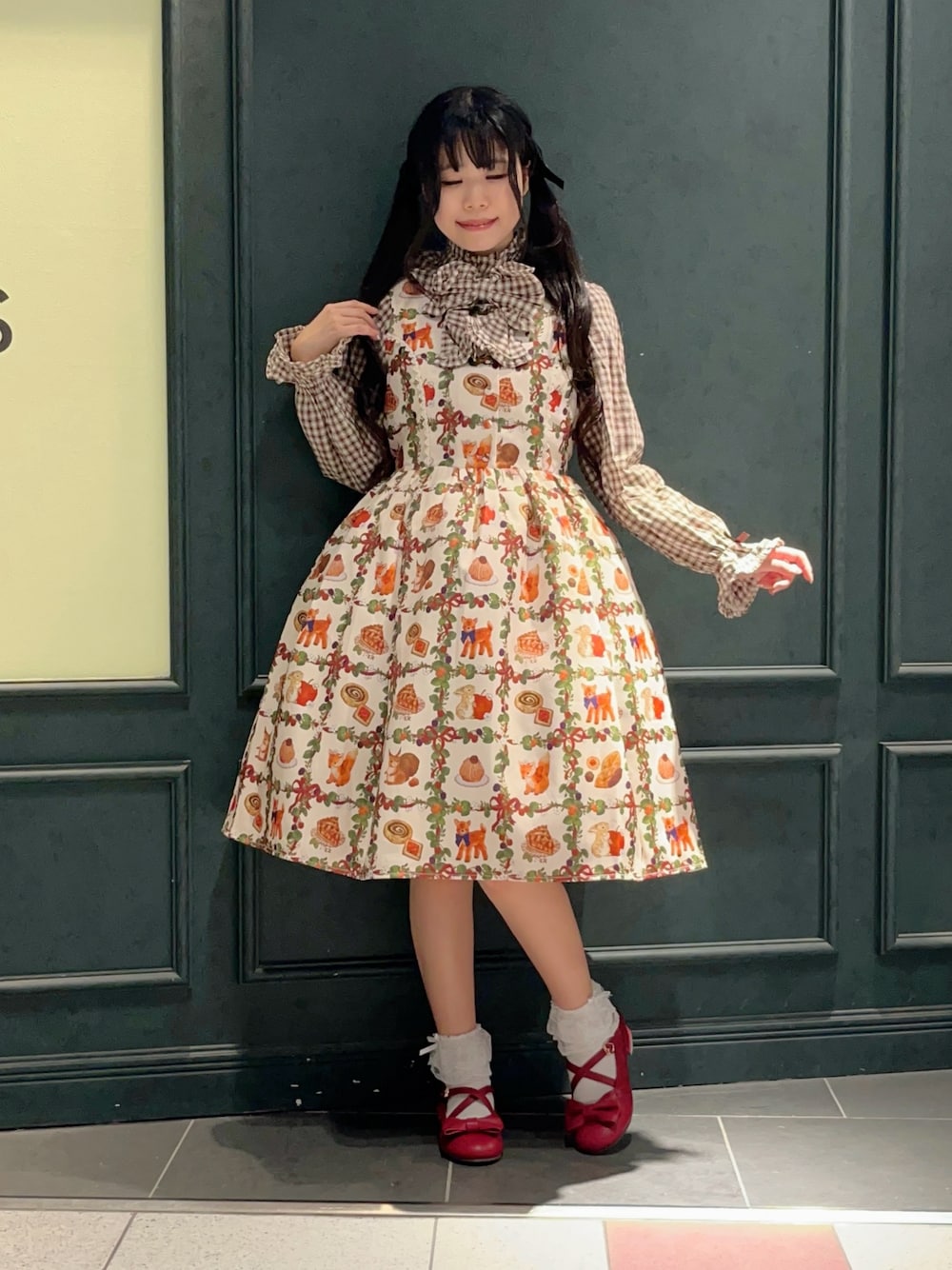 axes femme kawaii森のケーキ屋さん柄ジャンスカ（キナリ） - ノースリーブ
