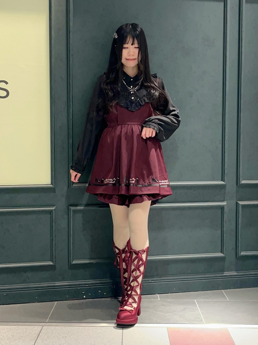 「axes femme、セットアップ、セットアップコーデ、ワイン、低身長、低身長コーデ」｜「axes femme POETIQUEのレースアップサテンシューズ（パンプス、レッド系）」を使った、ぁゅゅさん（レディース・154cm）の春コーディネートの1枚目の写真