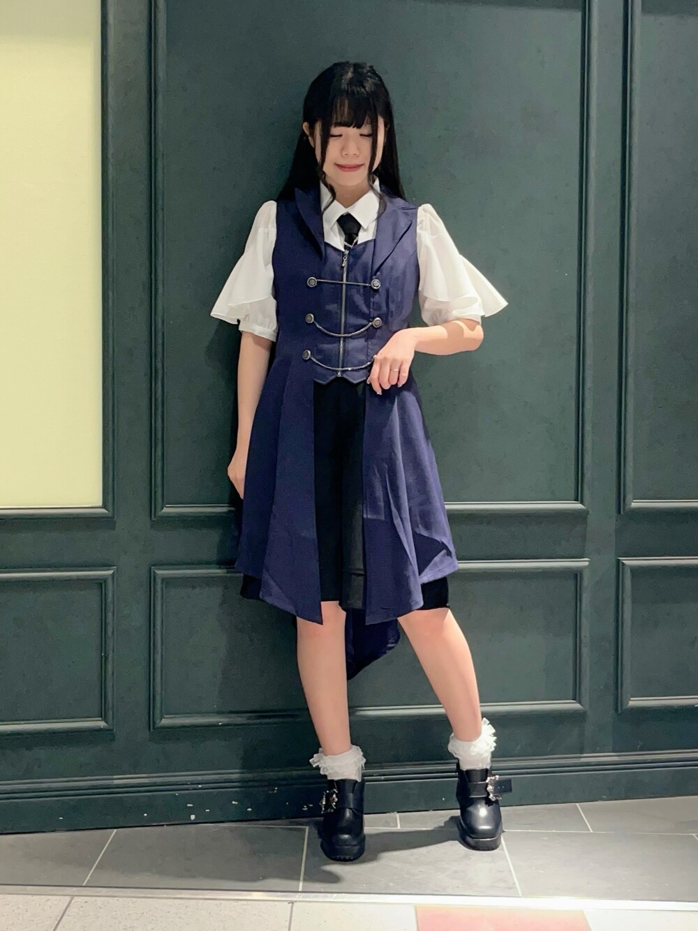 ぁゅゅ｜axes femme POETIQUEのベストを使ったコーディネート - WEAR