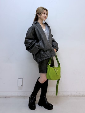 「レザースカート」｜「アイテム（ブルゾン）」を使った、Miyunさん（レディース・156cm）の秋コーディネート