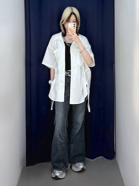 「PAGEBOY（ページボーイ）のスリムレッグフレアデニム（デニムパンツ、ブルー系）」を使った、Miyunさん（レディース・156cm）の春コーディネート