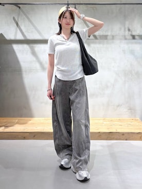 「PAGEBOY（ページボーイ）のトライアングルBAG（トートバッグ、ブラック系）」を使った、Miyunさん（レディース・156cm）の春コーディネート