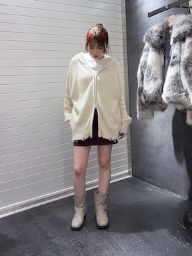 「アイテム（デニムスカート、レッド系）」を使った、rikopin1209さん（レディース・153cm）の冬コーディネート
