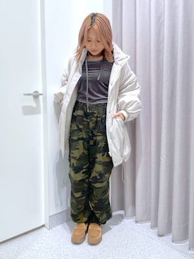「FOREVER 21（フォーエバー トゥエンティーワン）のアイテム（カーゴパンツ）」を使った、rikopin1209さん（レディース・153cm）の秋コーディネート