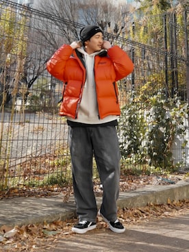 「レッド」｜「アイテム（その他）」を使った、keigoyamazakiさん（メンズ・173cm）の冬コーディネート