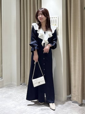 「mysty woman（ミスティウーマン）のバックストラップミュール 639499（Sandals、ホワイト系）」を使った、harunaさん（レディース・147cm）の春コーディネート