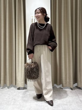 「アイテム（スラックス）」を使った、harunaさん（レディース・147cm）の秋コーディネート