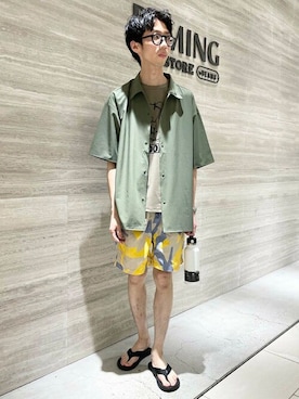 「HELLY HANSEN(ヘリーハンセン)のアイテム(パンツ)」を使った、B:MING by BEAMS MENさん(メンズ・174cm)の夏コーディネート