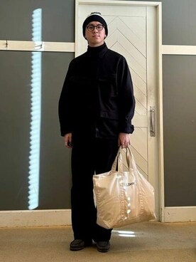 「ニットキャップ」｜「アイテム（ミリタリージャケット）」を使った、B:MING by BEAMS MENさん（メンズ・178cm）の冬コーディネート