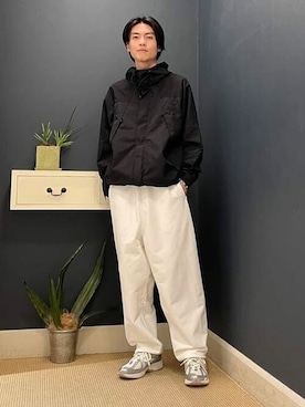 「WILD THINGS（ワイルドシングス）のアイテム（ジャケット/アウター）」を使った、B:MING by BEAMS MENさん（メンズ・180cm）の冬コーディネート