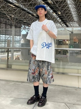「MLB（メジャーリーグベースボール）のアイテム（バッグ）」を使った、B:MING by BEAMS MENさん（メンズ・166cm）の夏コーディネート