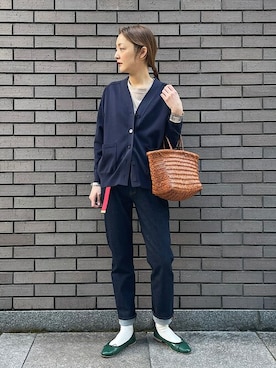 「アイテム（カーディガン/ボレロ、ブルー系）」を使った、阿部さん（レディース・165cm）の春コーディネート