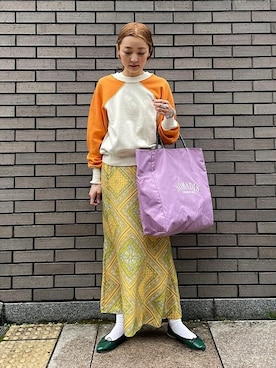 「スカーフプリント」｜阿部さん（レディース・165cm）の冬コーディネート