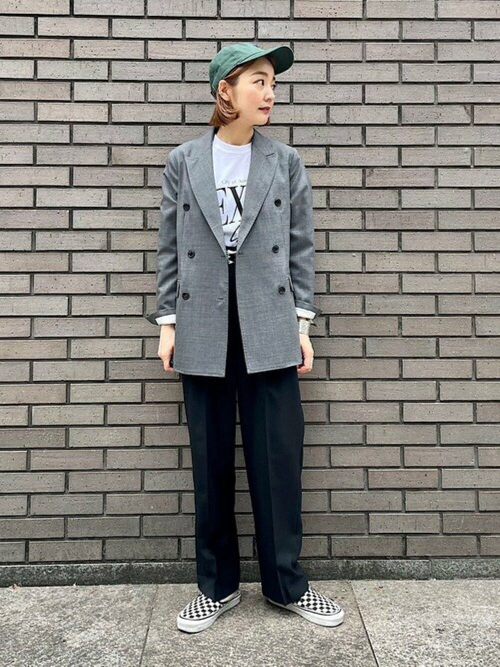 「ジャケット、カジュアル、キャップ、スラックス、シップス、SHIPS、シップス フォー ウィメン(SHIPS for women)、SHIPS for women、秋服準備はじめました」｜「TORY LEATHERのTORY LEATHER:ウエスタン ベルト（ベルト、ブラック系）」を使った、阿部さん（レディース・165cm）の夏コーディネートの1枚目の写真