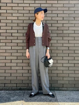 「アイテム（キャップ、ブルー系）」を使った、阿部さん（レディース・165cm）の秋コーディネート