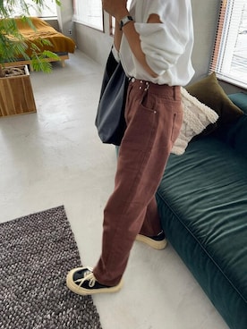 「Miniministore（ミニミニストア）のアイテム（パンツ）」を使った、Ada.さん（レディース・155cm）の秋コーディネート