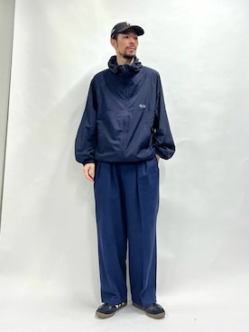 「アイテム（ナイロンジャケット）」を使った、FREAK'S STORE HEAD OFFICE MENさん（メンズ・182cm）の冬コーディネート