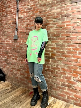 「HYSTERIC GLAMOUR（ヒステリックグラマー）のSNAKE LOOP 8分丈クラッシュデニムパンツ（デニムパンツ）」を使った、mtkさん（レディース・159cm）の春コーディネート