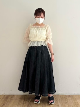 「MAJESTIC LEGON（マジェスティックレゴン）のステッチラインタックフレアスカート（スカート）」を使った、みいぴさん（レディース・153cm）の春コーディネート