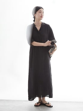 「journal standard L'essage（ジャーナルスタンダードレサージュ）の《追加》フレンチリネンスキッパーワンピース（ワンピース）」を使った、AYAKOさん（レディース・165cm）の春コーディネート