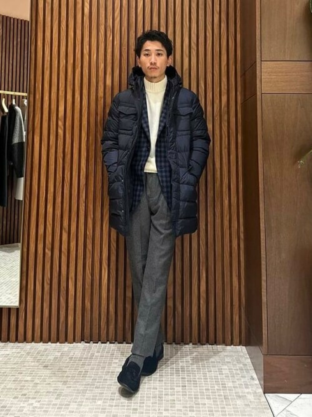 美品 HERNO x BEAMS F別注 ダウンジャケット 46 ネイビー 美品 HERNO x BEAMS F別注 ダウンジャケット 46 ネイビー