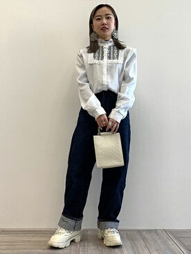 「ANEVER（アンエバー）のアイテム」を使った、コヤマさん（レディース・158cm）の冬コーディネート