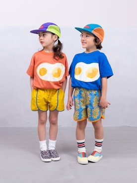 「BIG FIELD（ビッグフィールド）のアイテム（パンツ）」を使った、MARKEY'Sさん（キッズ・106cm）の春コーディネート