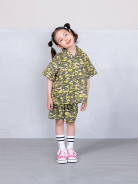 「BIG FIELD（ビッグフィールド）のアイテム（パンツ）」を使った、MARKEY'Sさん（キッズ・106cm）の春コーディネート