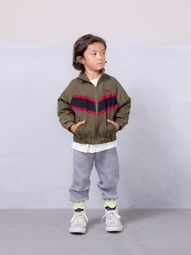「アイテム（ナイロンジャケット、グリーン系）」を使った、MARKEY'Sさん（キッズ・108cm）の秋コーディネート