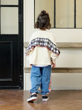 「BIG FIELD（ビッグフィールド）のアイテム（パンツ）」を使った、MARKEY'Sさん（キッズ・111cm）の冬コーディネート
