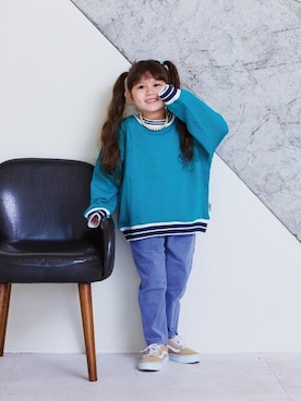 「ストレートパンツ」｜「アイテム（スウェット）」を使った、MARKEY'Sさん（キッズ・108cm）の秋コーディネート