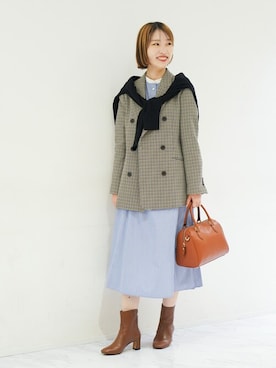「シャツワンピース」｜「アイテム（ジャケット/アウター）」を使った、ジェイアール名古屋タカシマヤさん（レディース・165cm）の秋コーディネート