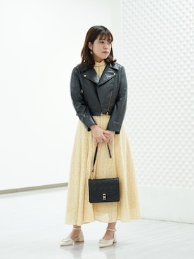 「NOELA（ノエラ）のアイテム（ジャケット/アウター）」を使った、ジェイアール名古屋タカシマヤさん（レディース・160cm）の秋コーディネート