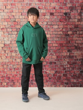 「アイテム（パーカー）」を使った、ジェイアール名古屋タカシマヤさん（キッズ・140cm）の秋コーディネート