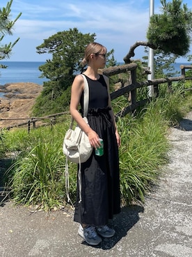 「feepur（フェピュール）のアイテム（ワンピース/ドレス）」を使った、asammyさん（レディース・170cm）の夏コーディネート