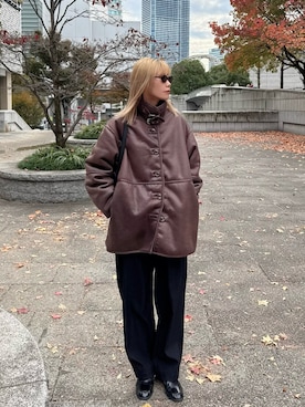 「アイテム（ムートンコート）」を使った、asammyさん（レディース・170cm）の秋コーディネート