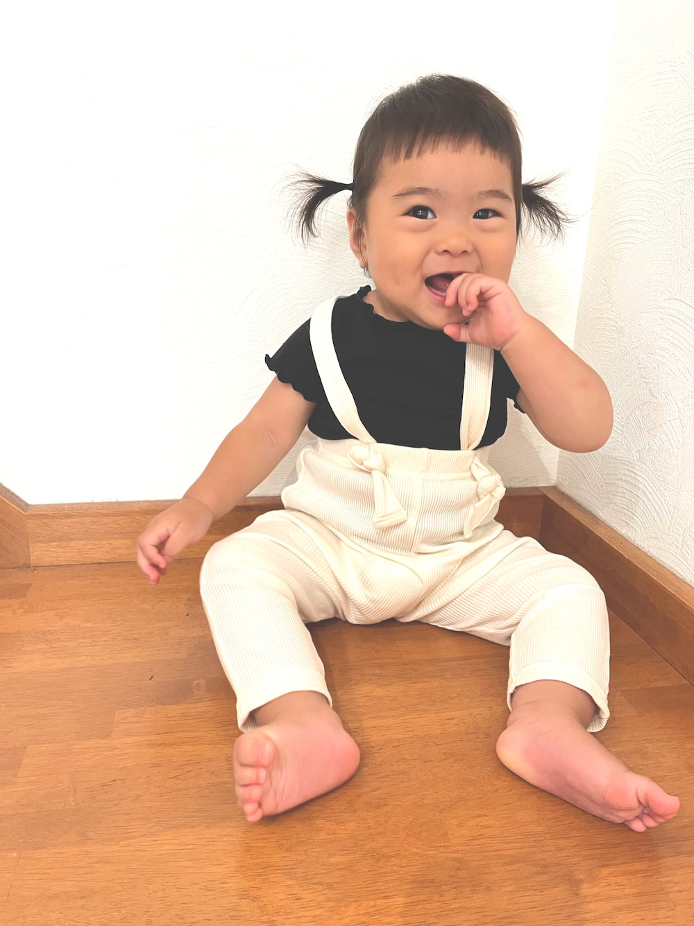 「西松屋のアイテム（トップス、ブラック系）」を使った、you.さん（キッズ・90cm）の夏コーディネートの1枚目の写真