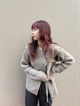 「ロングヘア」｜「アイテム（スラックス）」を使った、mikiviciousさん（レディース・162cm）の冬コーディネート