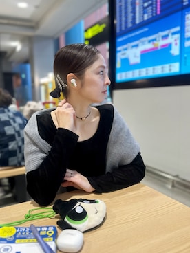 「アイテム（チョーカー）」を使った、mikiviciousさん（レディース・162cm）の秋コーディネート