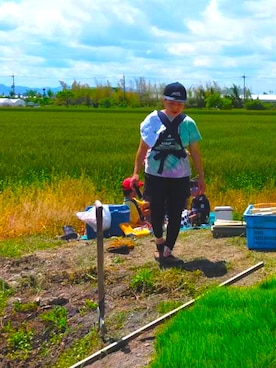 「MAGICAL MOSH MISFITS（マジカルモッシュミスフィッツ）のアイテム」を使った、おきゃんさん（レディース・155cm）の夏コーディネート
