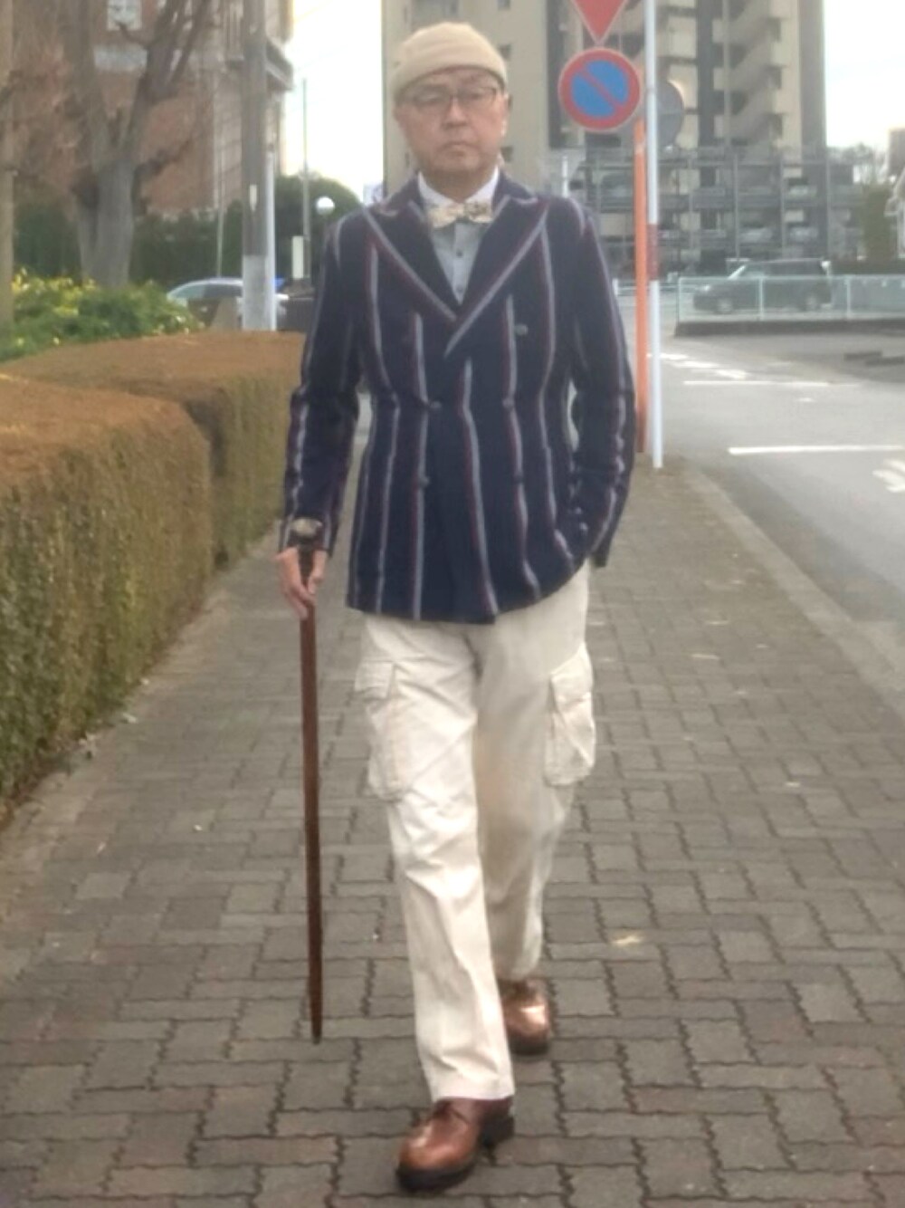 「トラッド、ボーディングジャケット、カーゴパンツ、フィッシャーマンキャップ、WEAR文芸部」｜「RICORZOのアイテム（テーラードジャケット、その他）」を使った、でゑさん（メンズ・175cm）の冬コーディネートの1枚目の写真