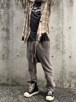 【カジュアルコーデに格上げ】RICK OWENS ハイカットスニーカー 1654070655_320.jpg