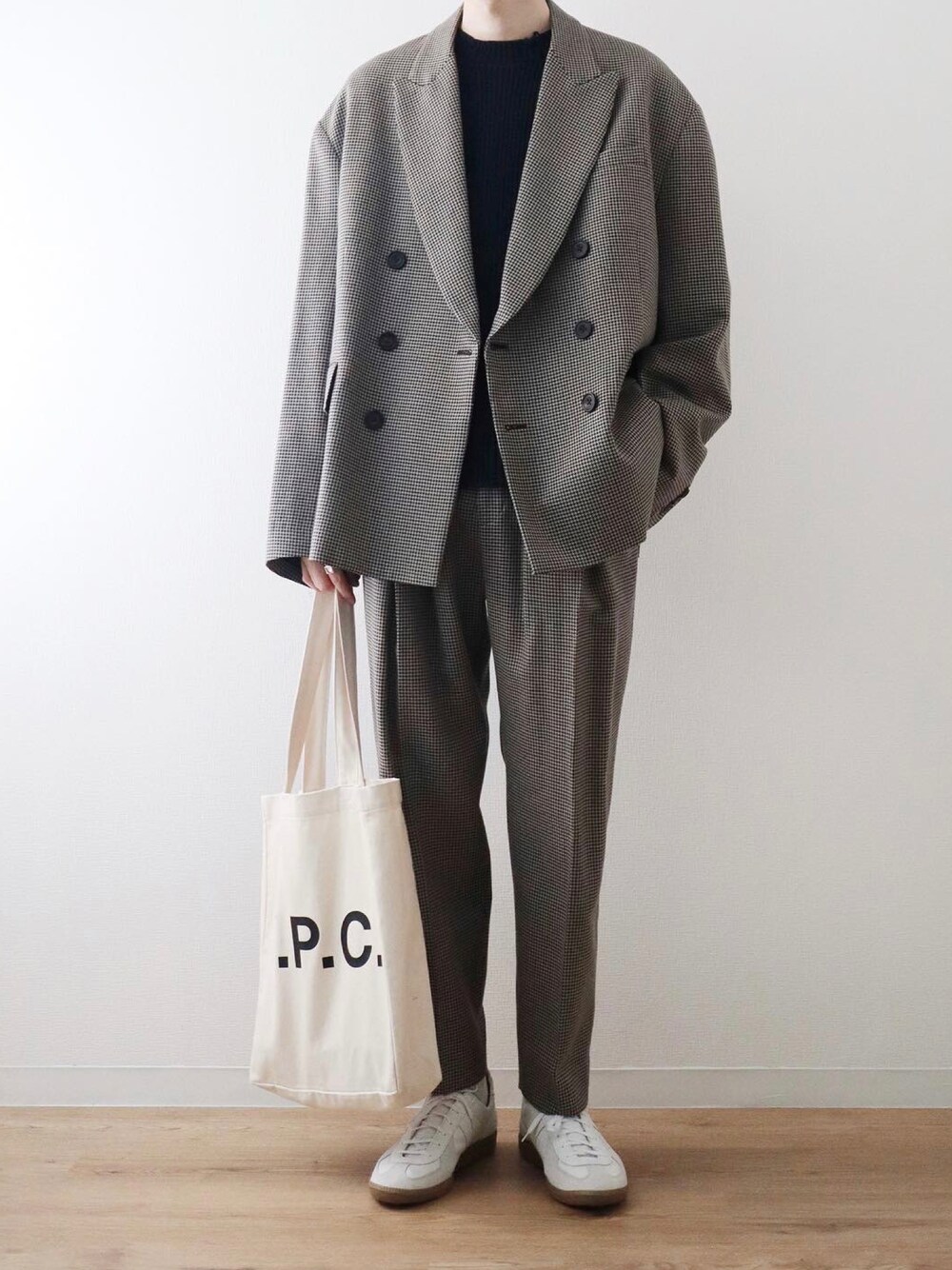 stein ベージュ テーラードジャケット stein ベージュ テーラードジャケット - メルカリ